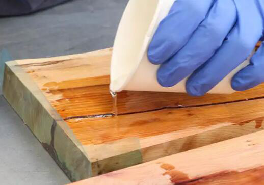 (圖:環(huán)氧樹(shù)脂展示圖)